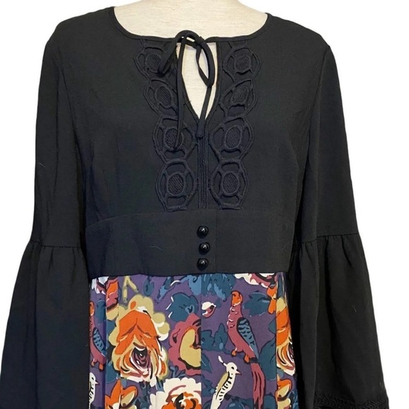 REVOLVE Modcloth x Anna Sui Retro Bell Sleeve Floral Skirt Front Slit Maxi Dress - Picture 5 of 10